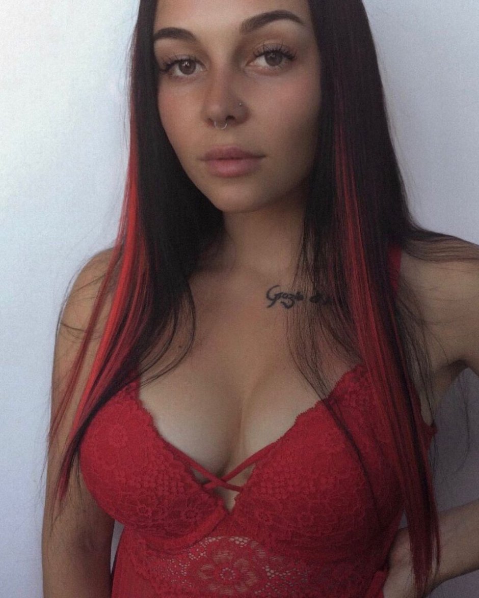Nika Minnie Nick