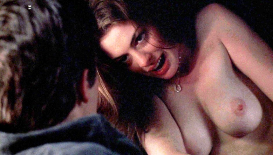 Anne Jacqueline Hathaway breast