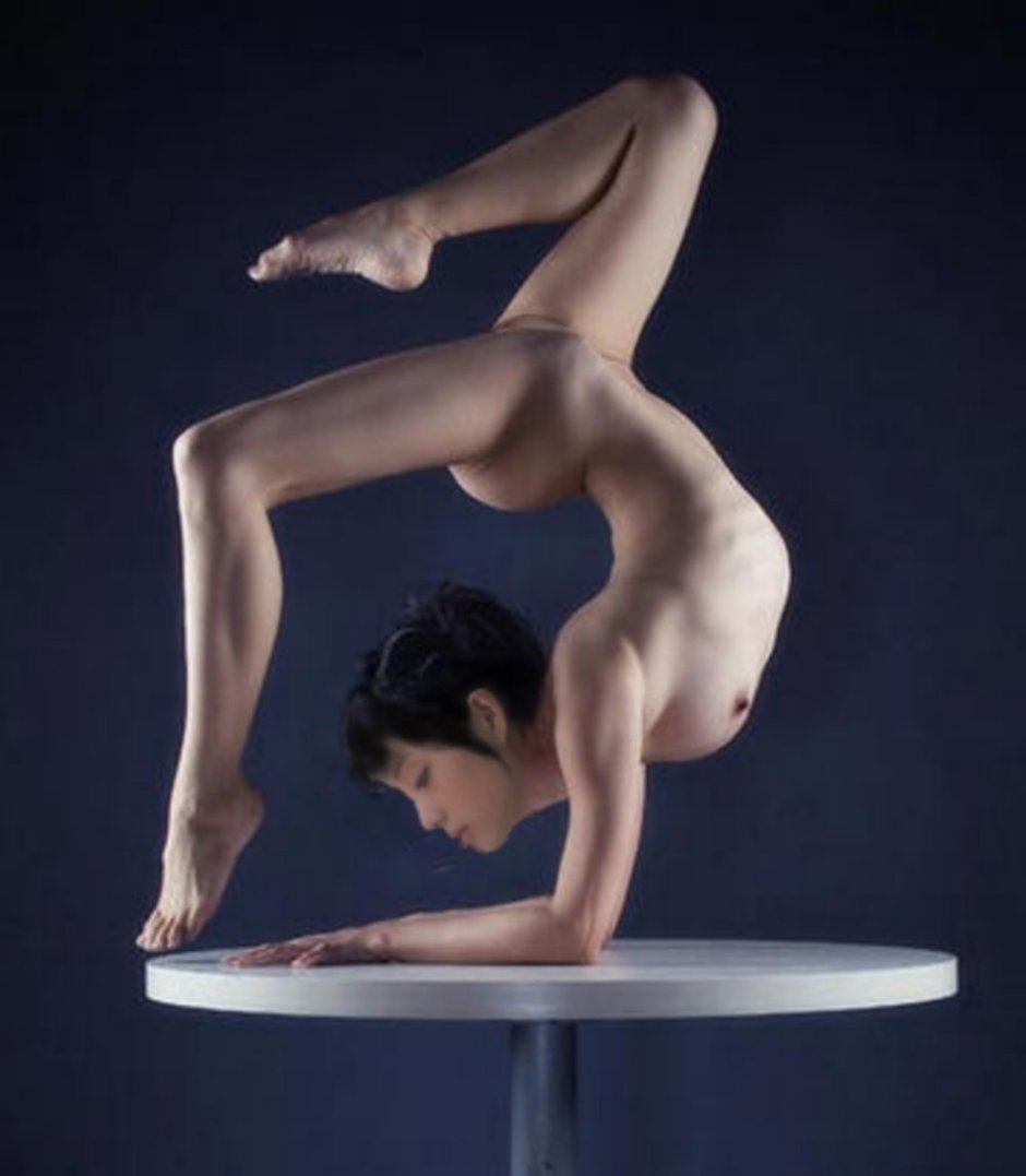 The gymnast lit her own