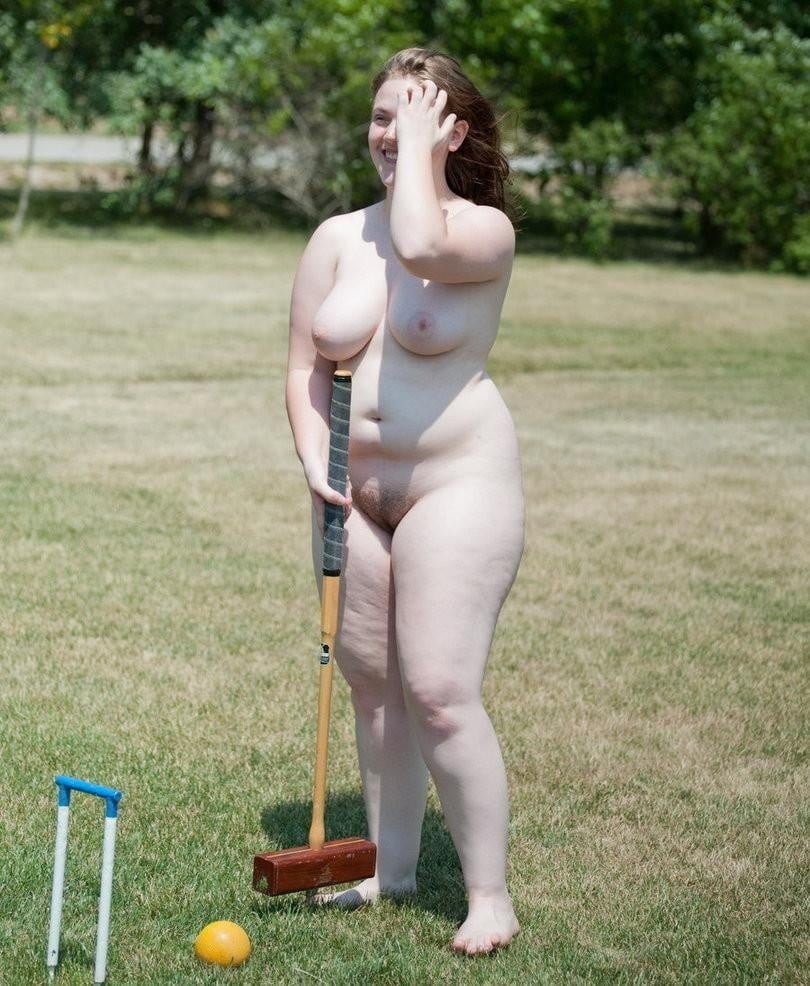 Erotic walks of fat women