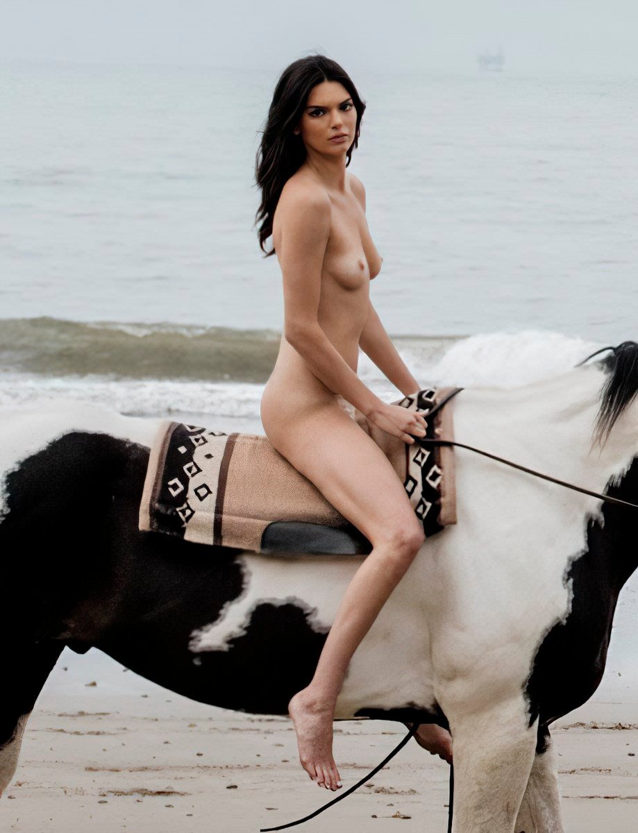 Model Kendall Jenner Naked