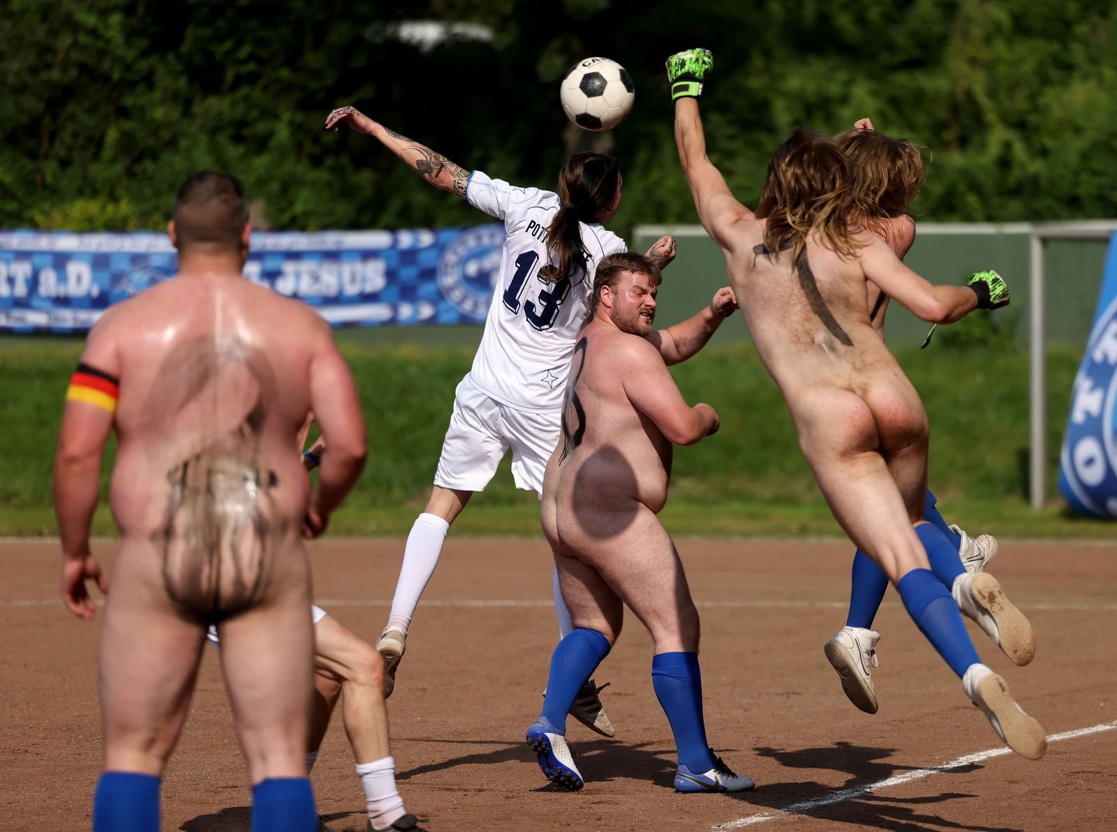 Naked FootBallers - 61 porn photo