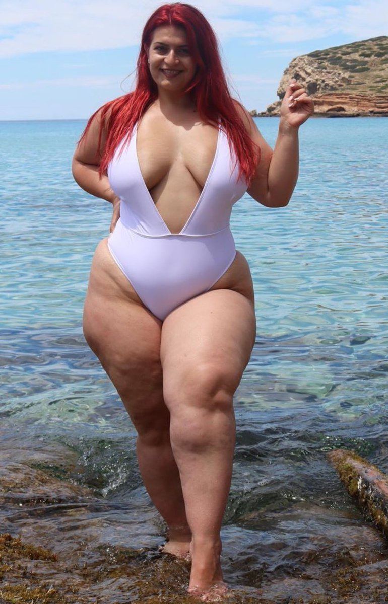Model Tallulah Moon