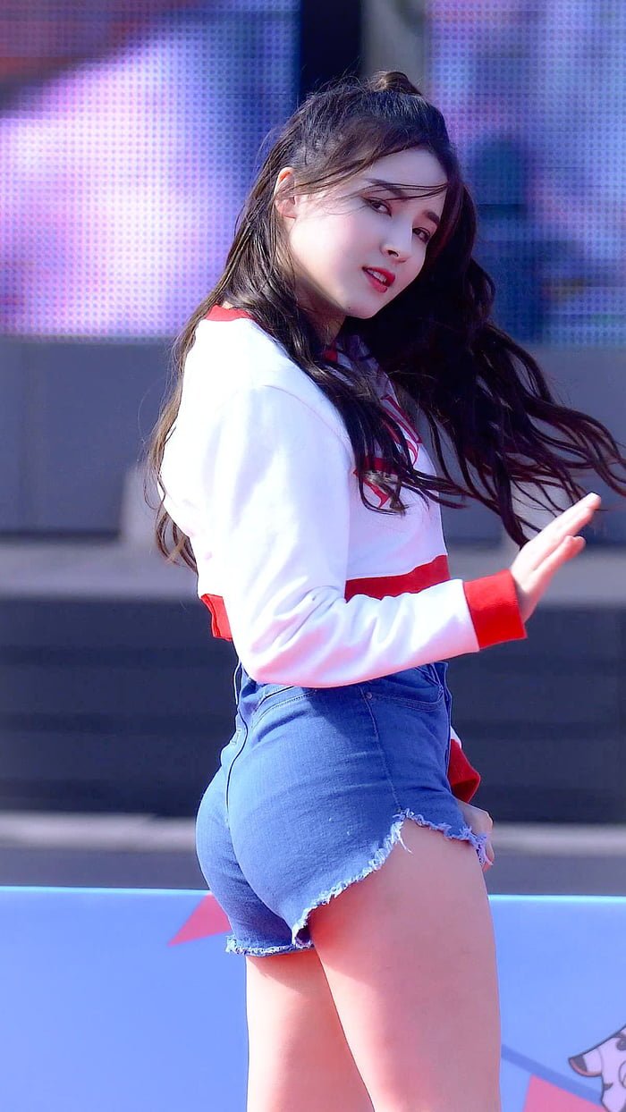 Lalisa Manoban in underwear