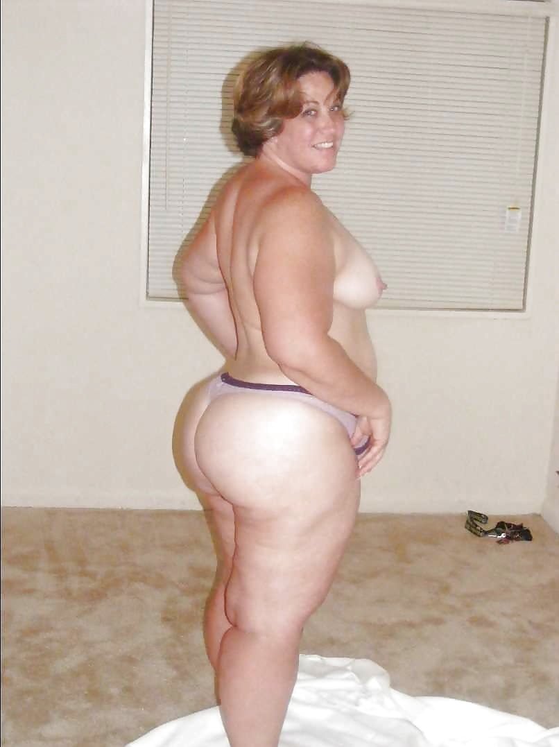 Pushkh Amber Rhine ass
