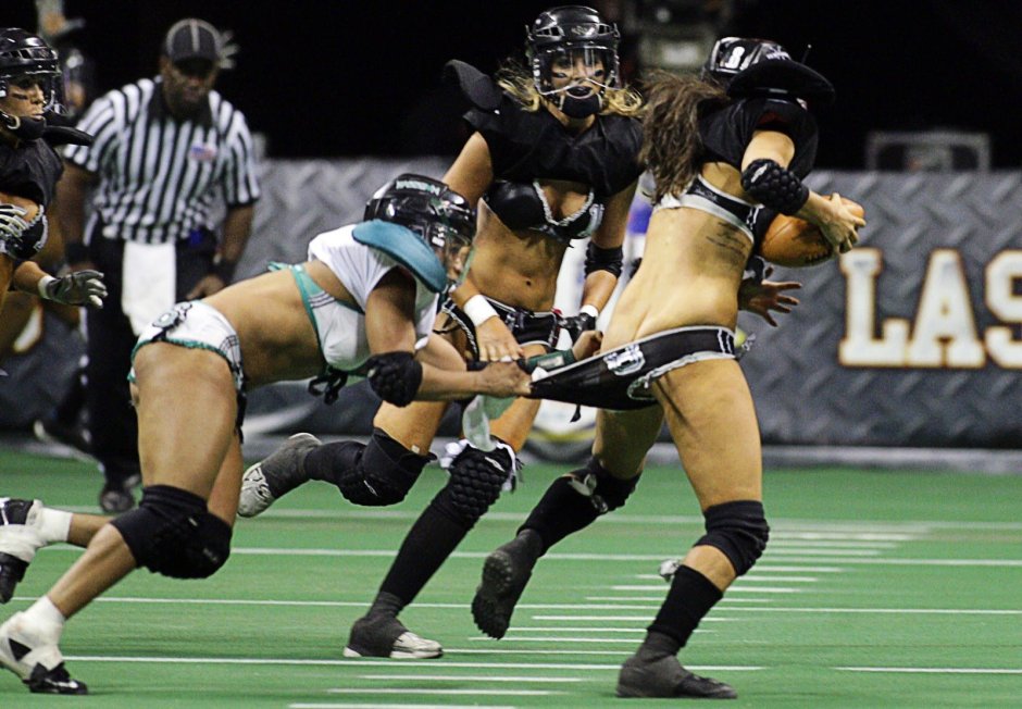 LFL NAKED Porn Photo