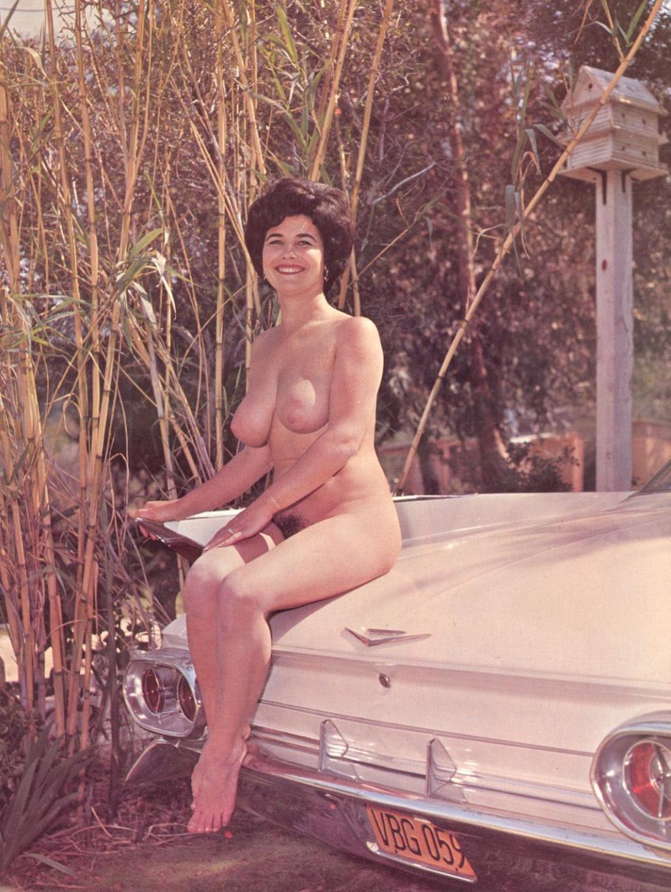 Busty women on the beach retro