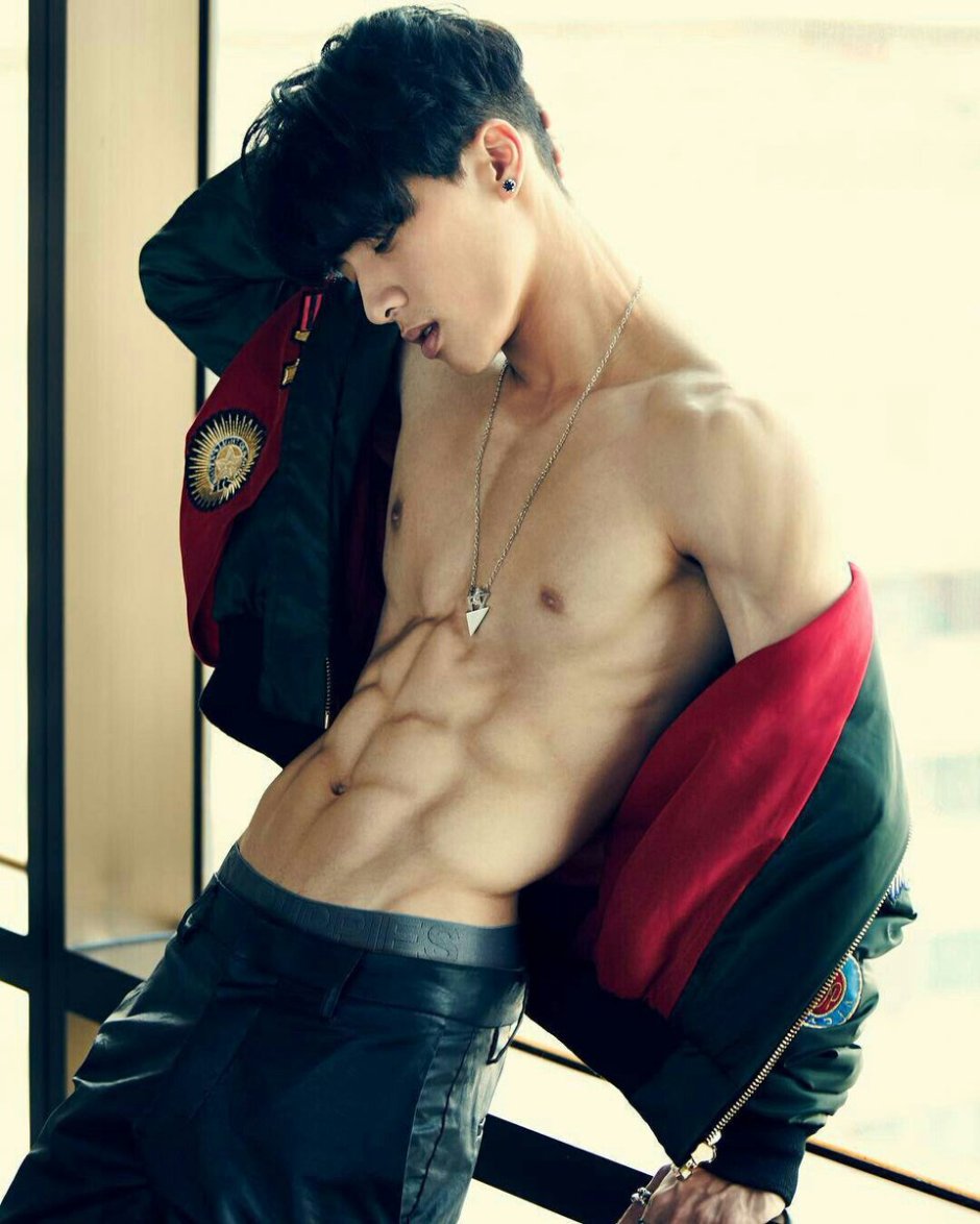 Koreans guys press
