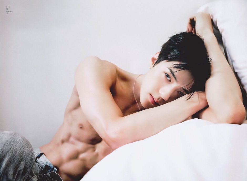 Sehun press
