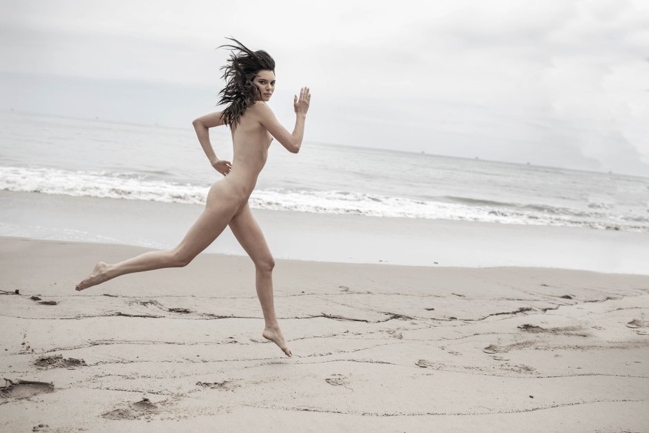 Kendall Jenner (Kendall Jenner) nude