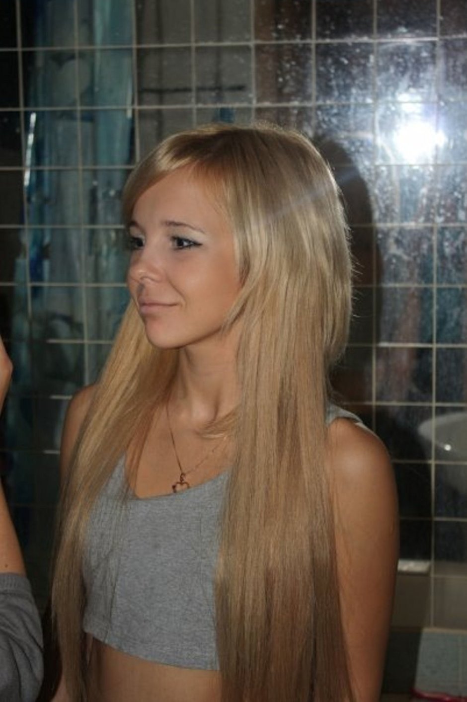Anna Burmistrova model from the clip