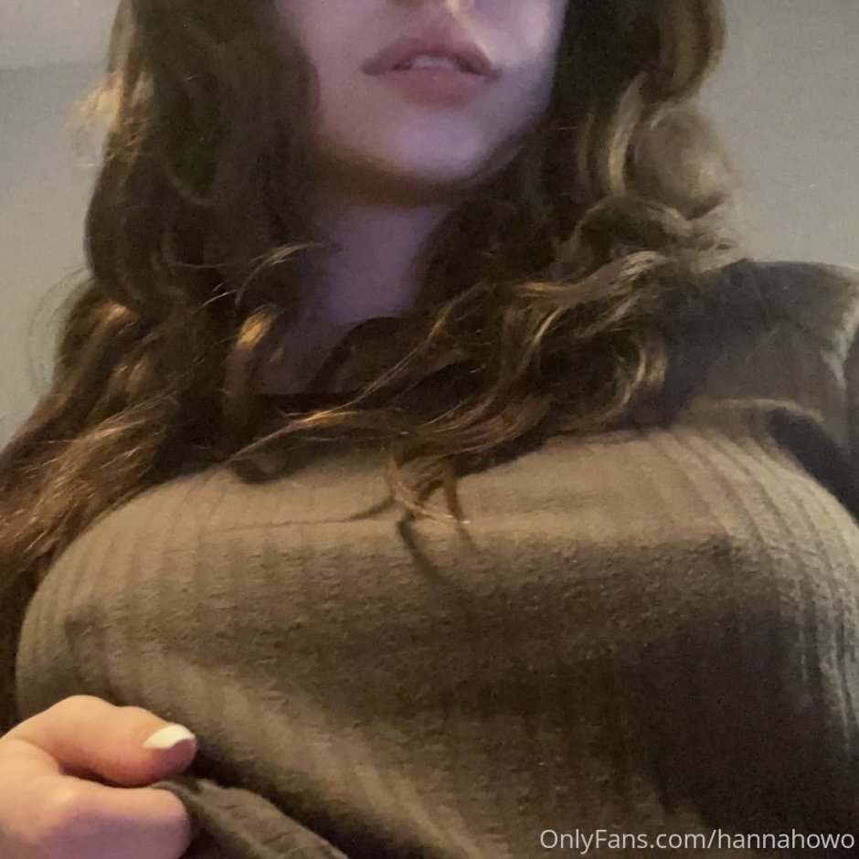 Streamer's legs