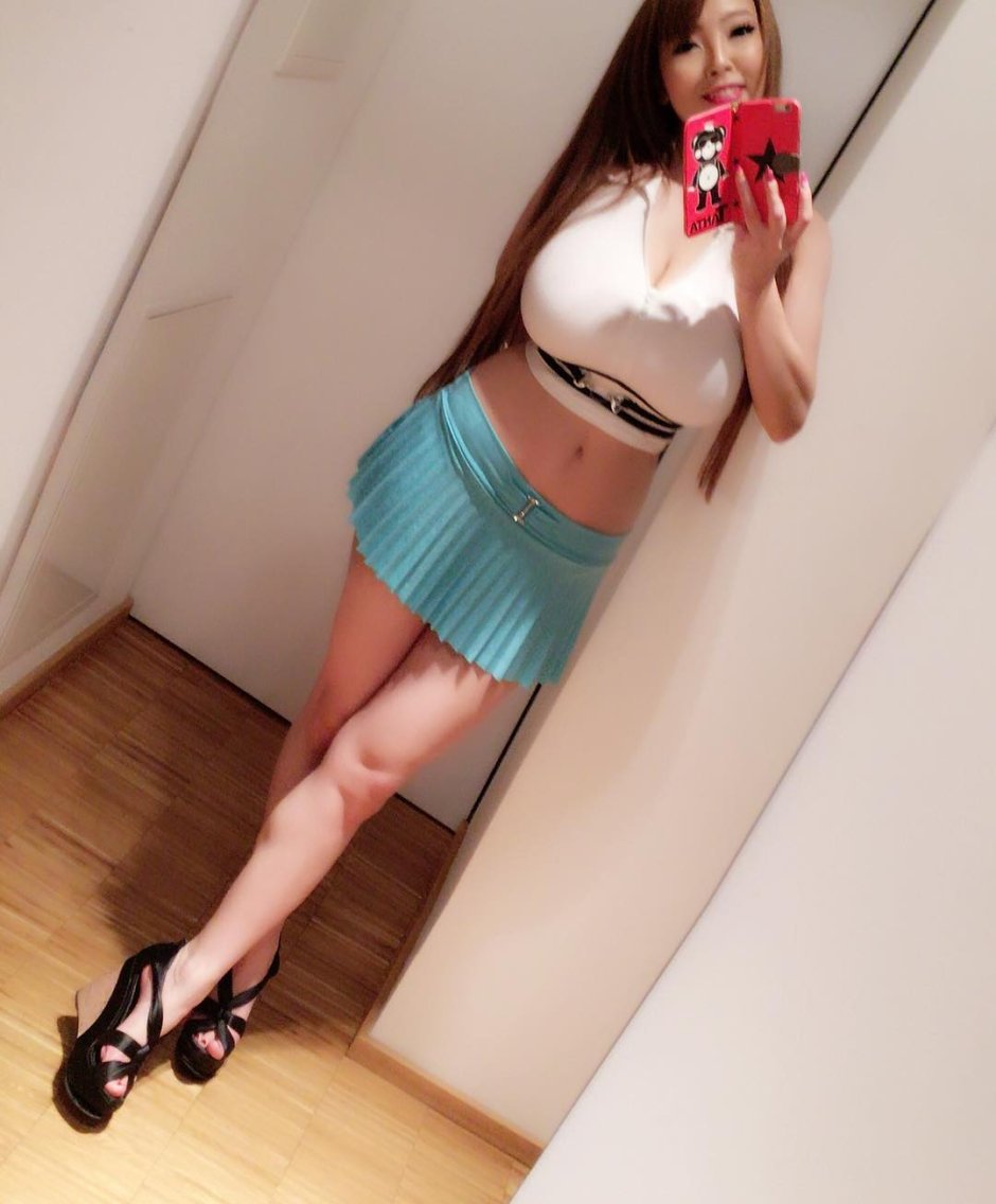Hitomi Tanaka rider
