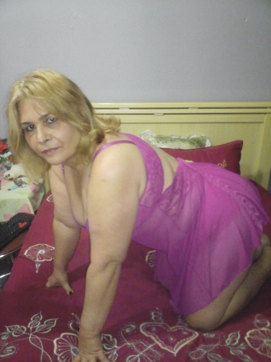 OneflirtMadamm - Mature - 58 years old