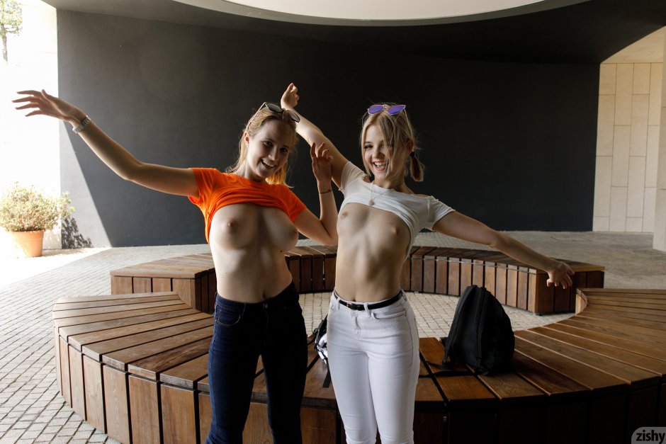 Victoria and Diana Naked