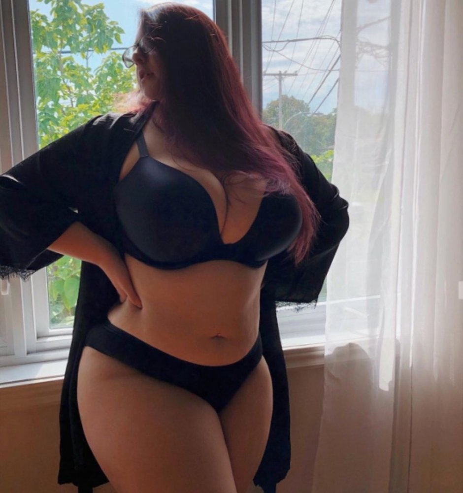 Huge female hips