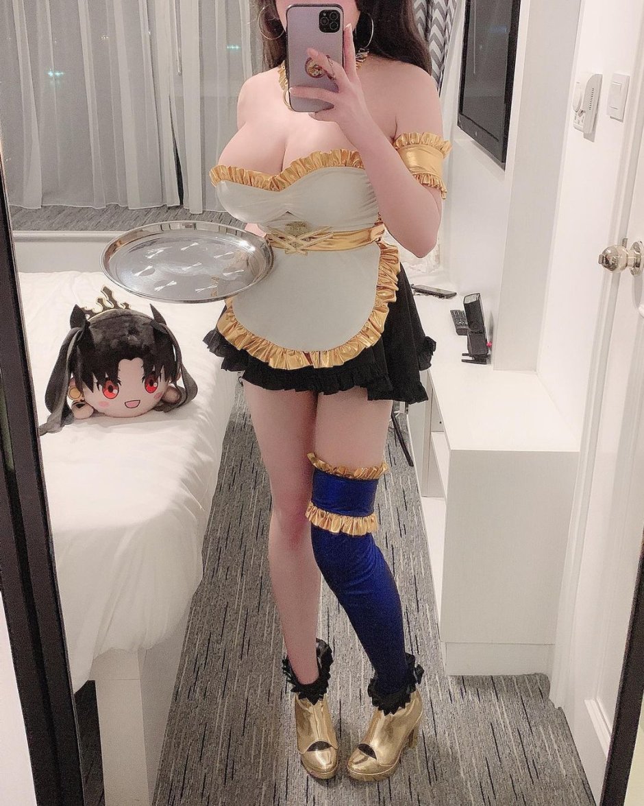Nickycoser cosplay