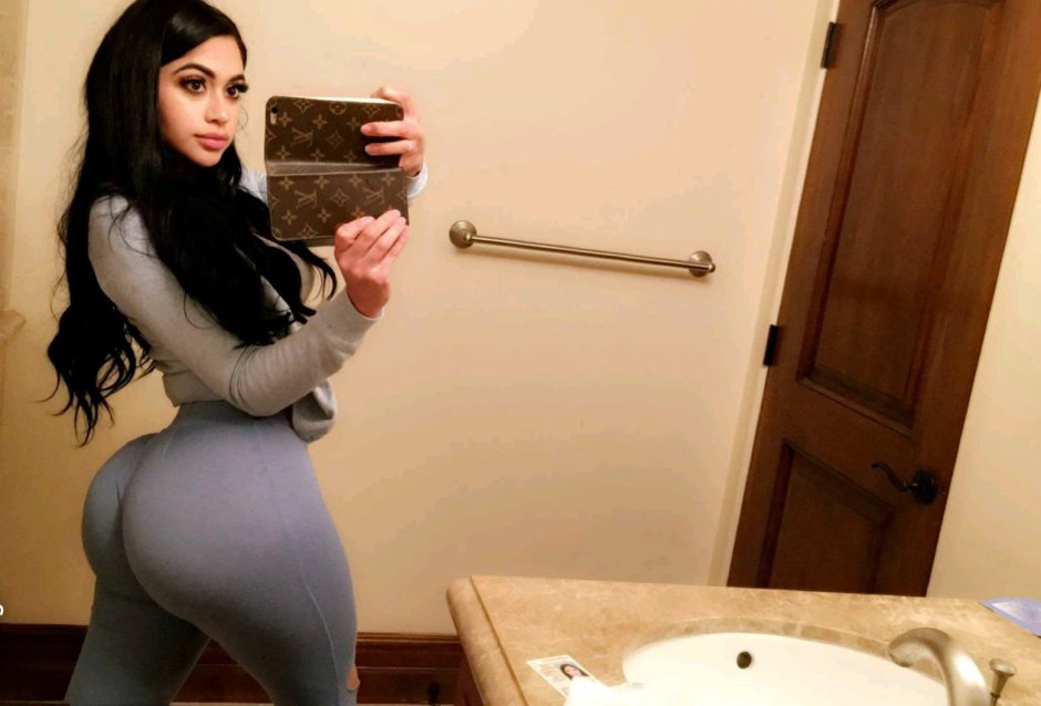 Jailyne ojeda ochoa in a dress