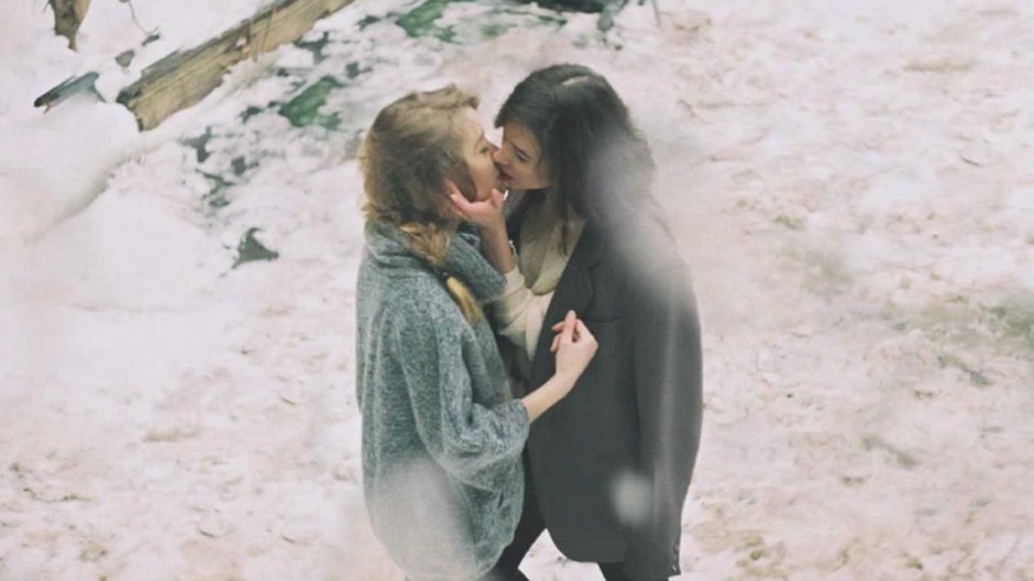 Yuza and May Yuri 18
