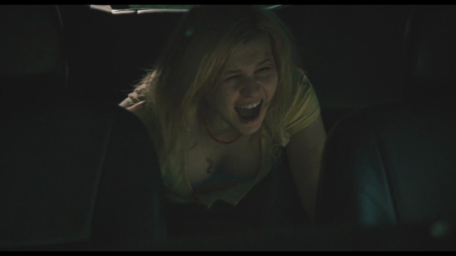 Abigail Breslin Alarm Call