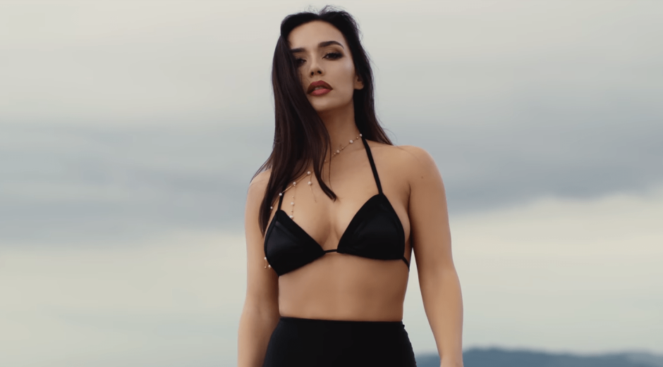 Olya Seryabkina Molly