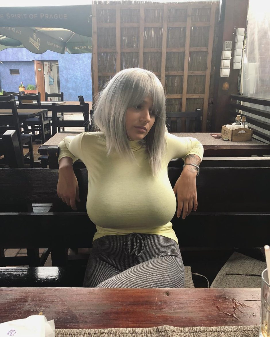 Julia Tica is hot