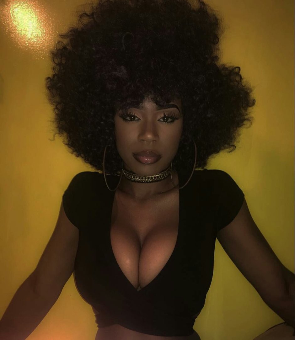 Kelly Johnson Ebony
