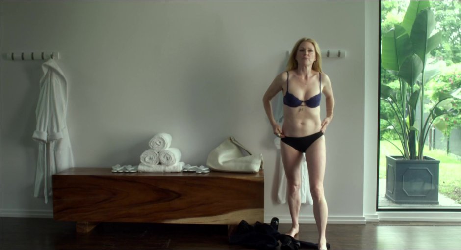 Patrick Gibson in Tudora