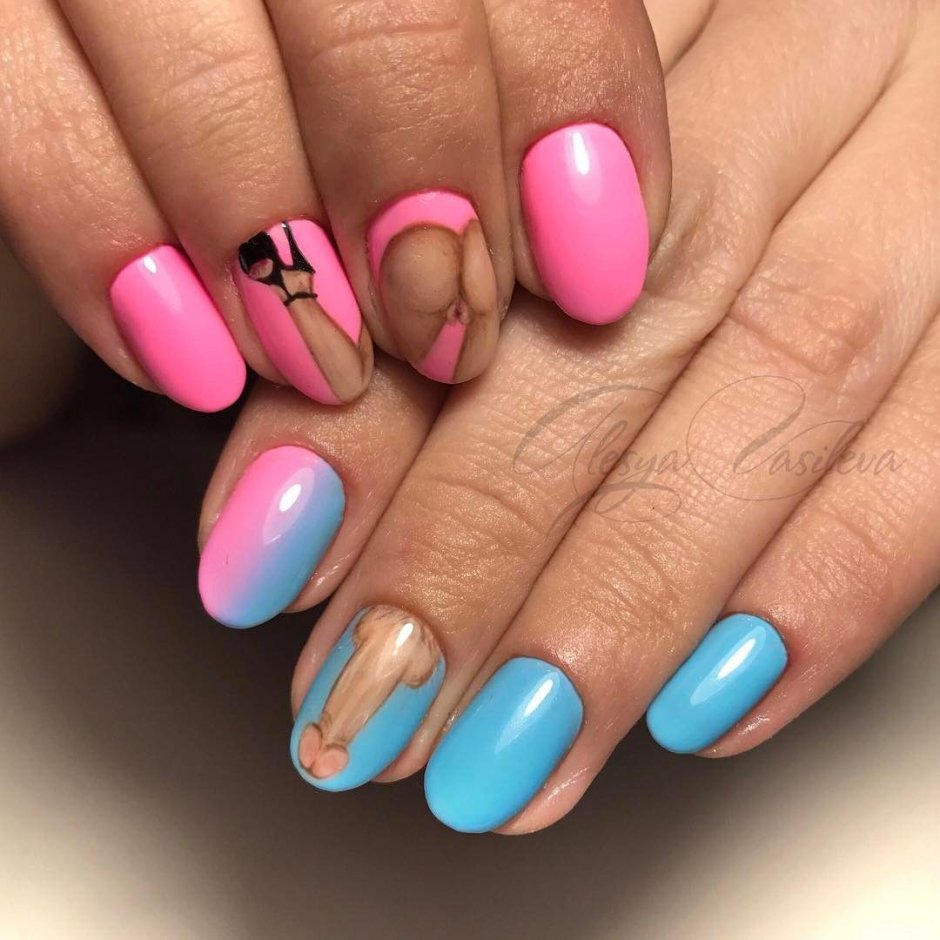 Erotic nail design