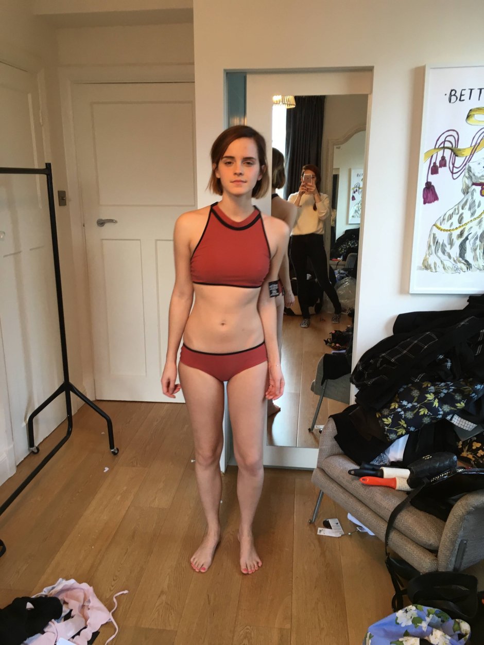 Emma Stone Favorite chest
