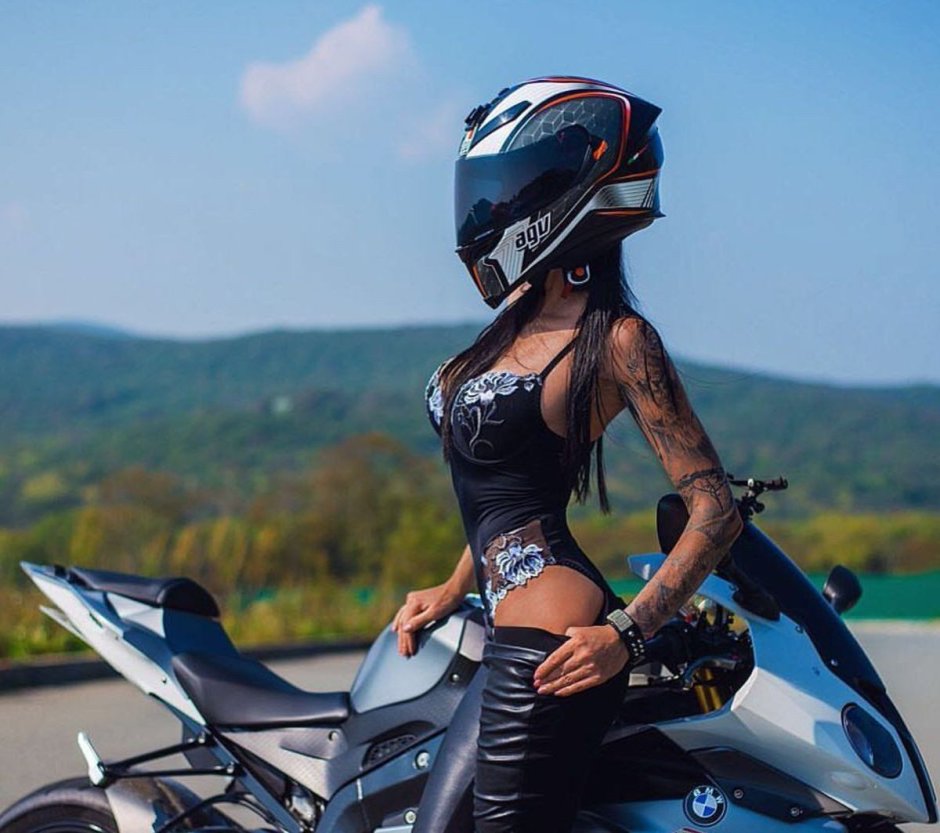 Olga Pronina Bikeker Monica