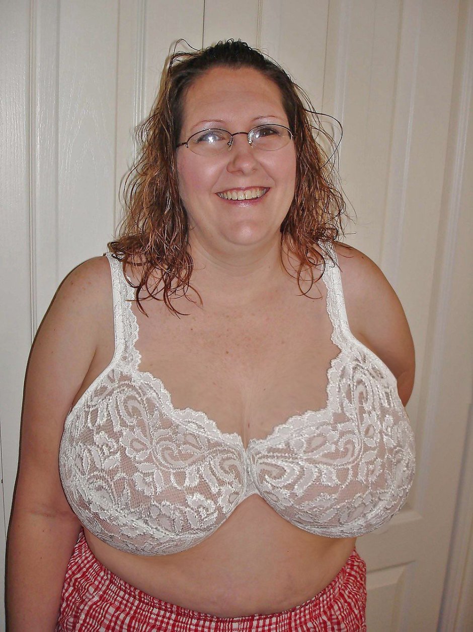 Mature boobs amateur
