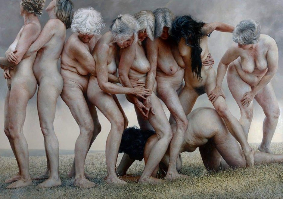 Many beautiful naked women