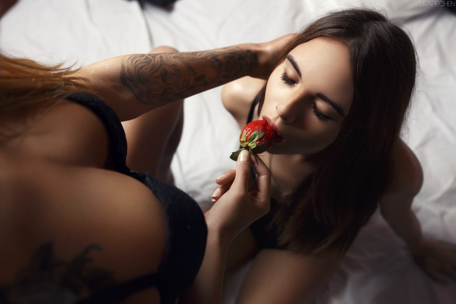 Young girls kiss