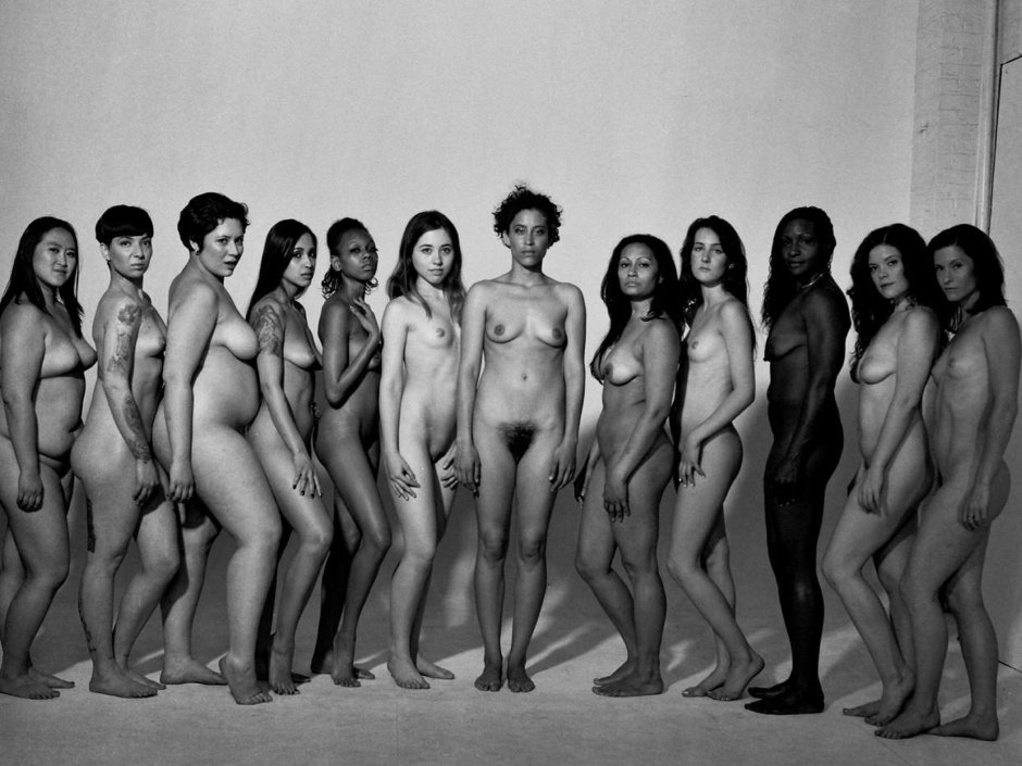 A lot of naked girls