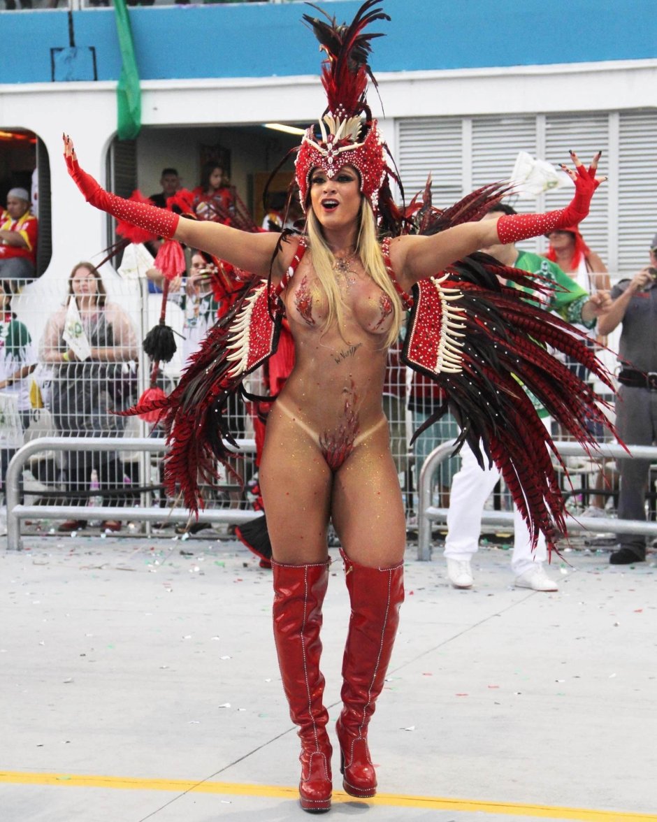 Naked carnival Brazil 1986