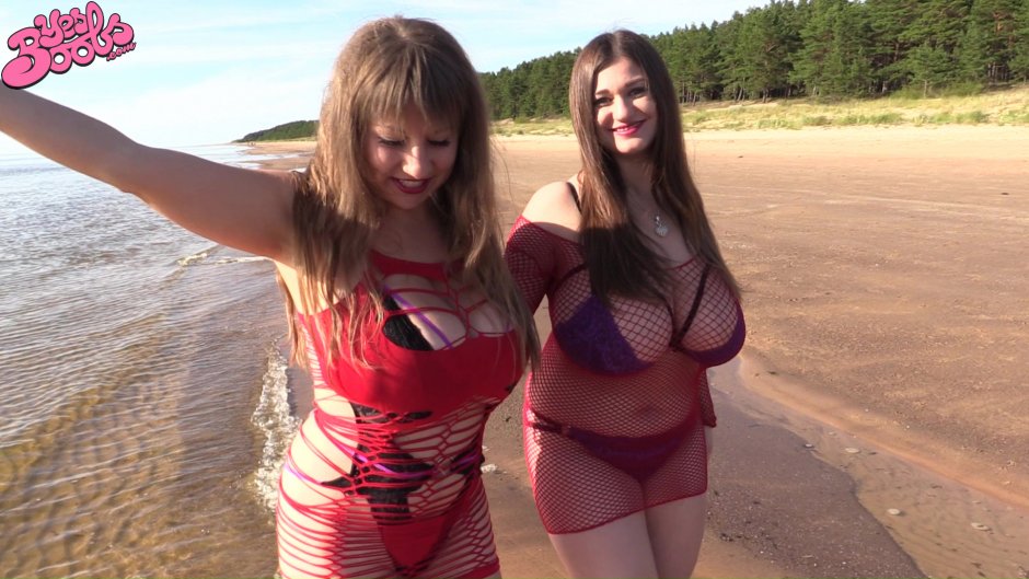 Wallpaper on the table Samanta Lilly and Demmy Blaze - Big Tit Lesbians on the Beach