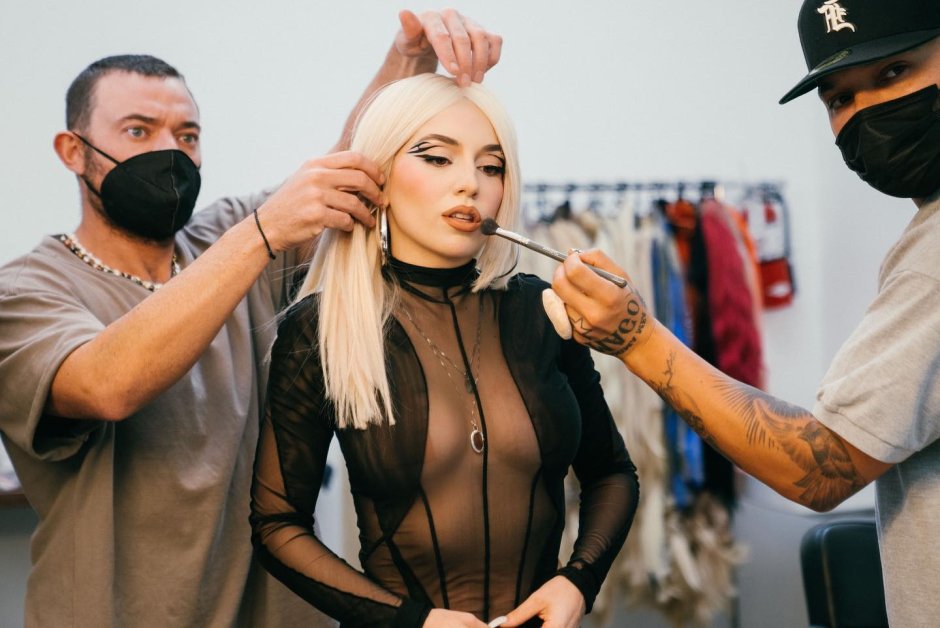 Ava Max is hot