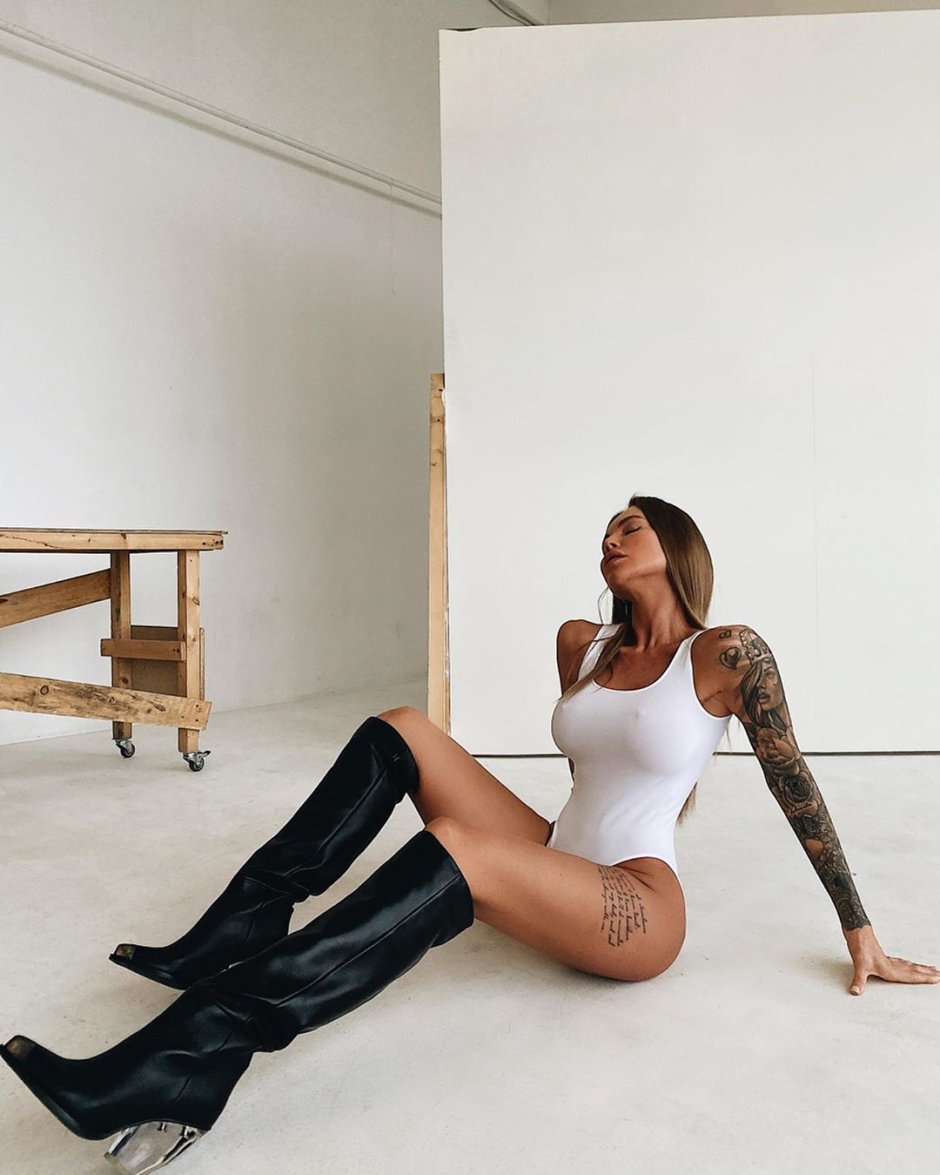 Model Anna Aksyuk