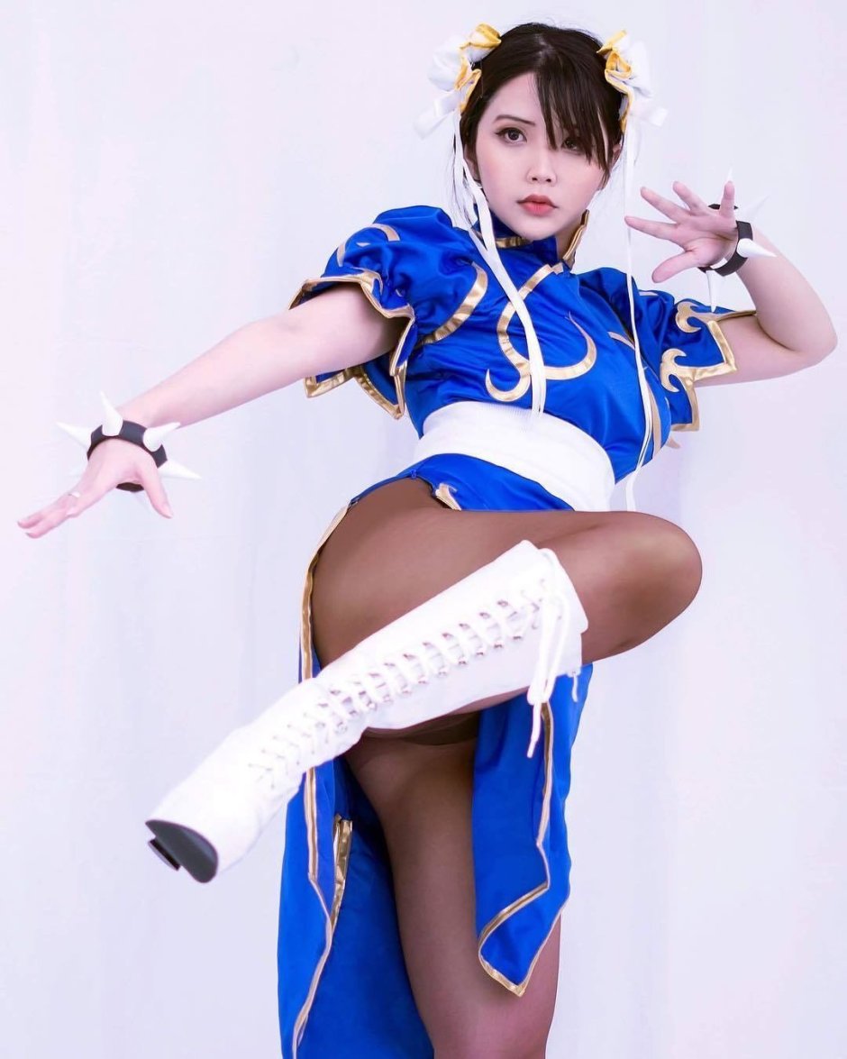 Street Fighter Chun Lee Cosplay