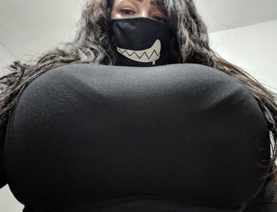 CHYNA Chase giant breasts XXX
