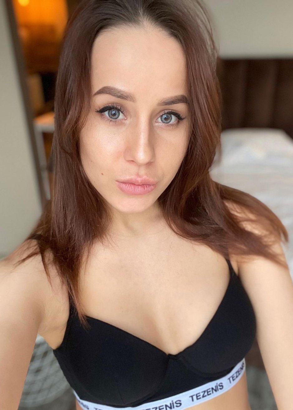 Amalia Millieinsides