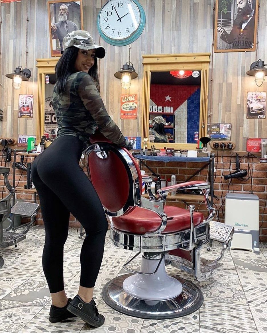Barber Style Lady