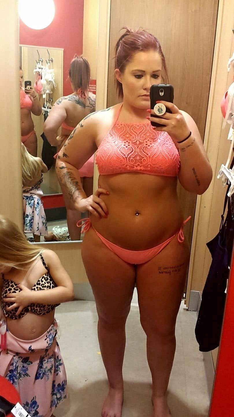 Fat women of selfie