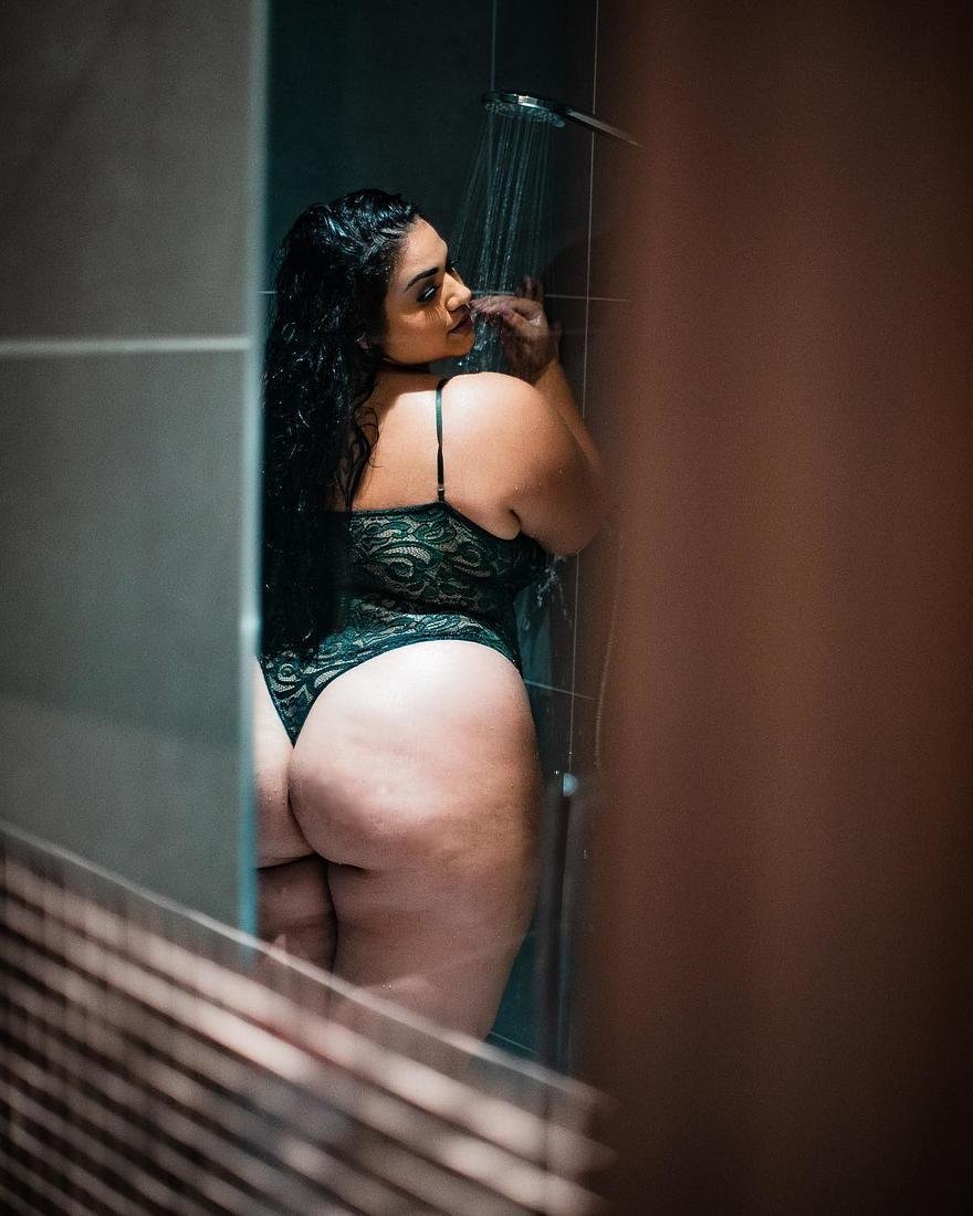 Plus Saiz Anastasia Lux