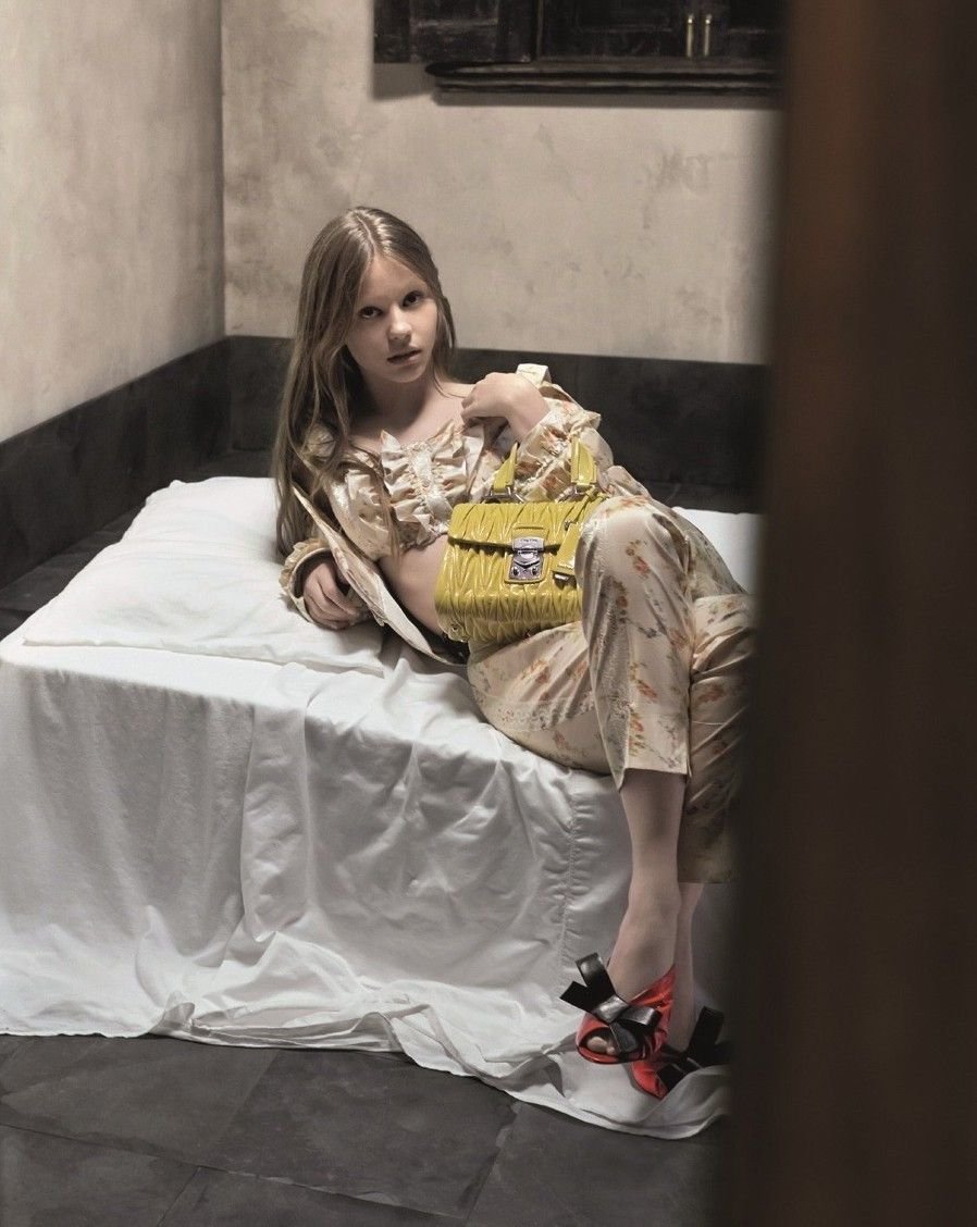 Mia Goth Feet Pics