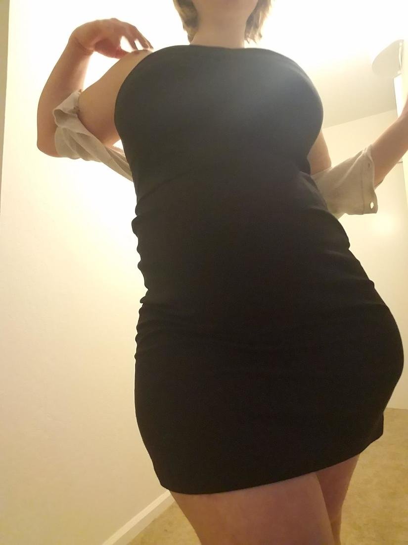 Mall malloy breast pregnant
