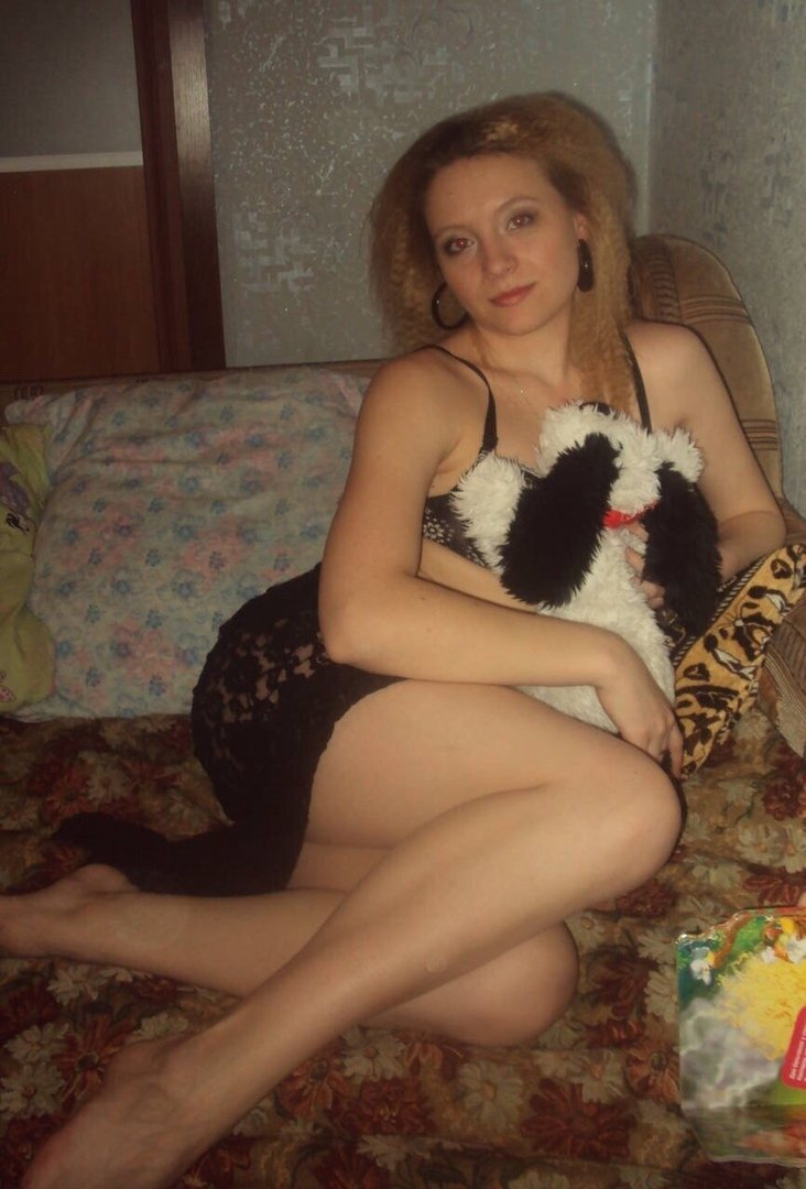 Private photo shoots of Russian wives
