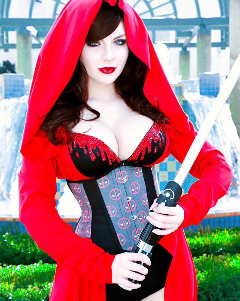Snow White Cosplay Big Tits
