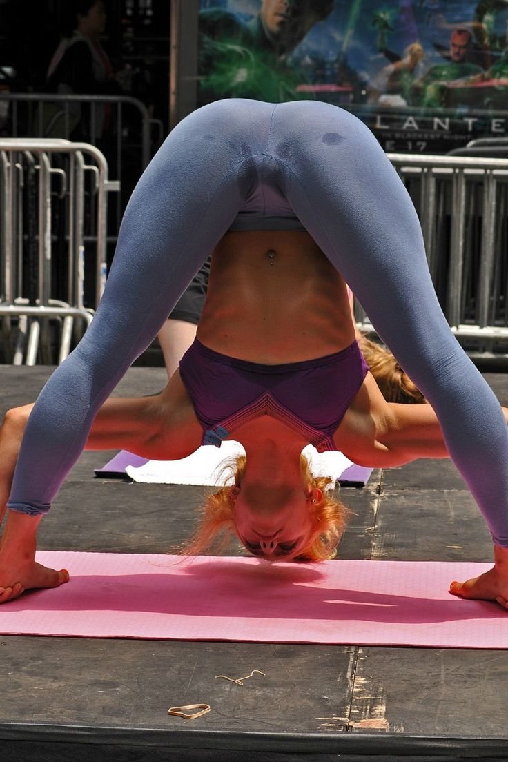 Naked gymnasts in leggings